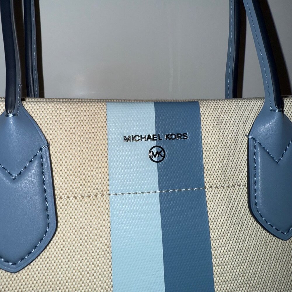 Michael Kors Canvas Heidi Tote - Picture 3 of 13